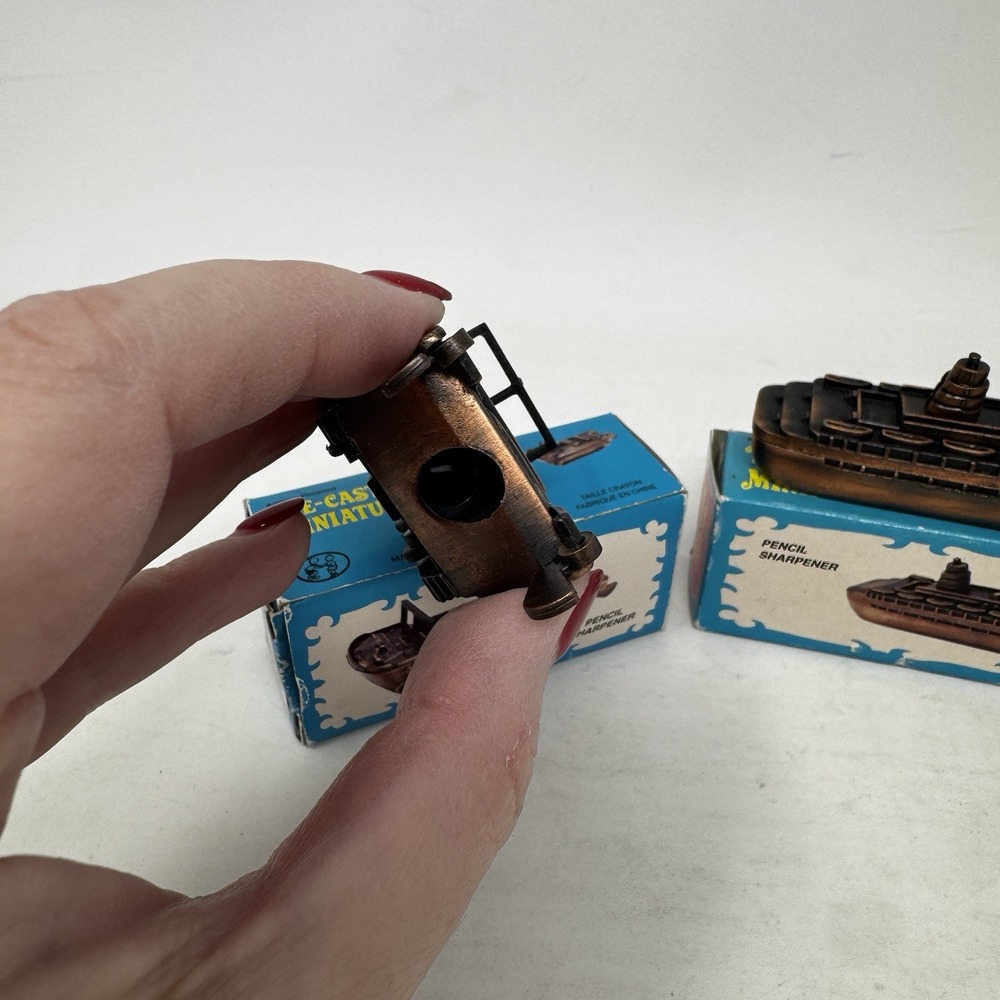 Vintage Die Cast Military Mini Pencil Sharpeners Ship Boat Miniature Lot of 2 - Picture 4 of 11